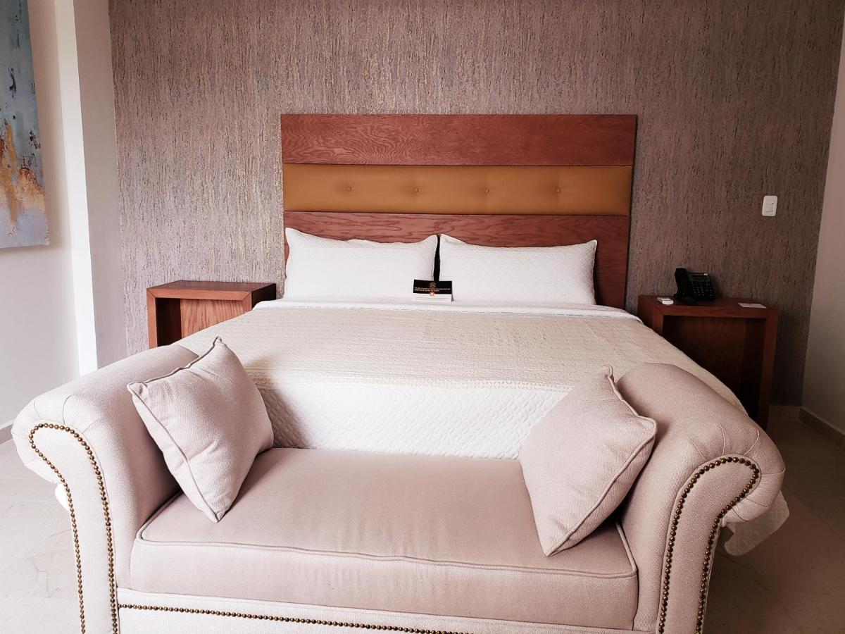 Hotel Plaza Allende Torreón Zewnętrze zdjęcie